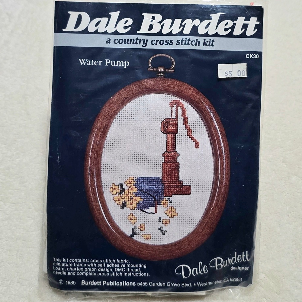 Dale Burdett‎ Water Pump Country Cross Stitch Kit CK30 Oval Frame Included NWOT